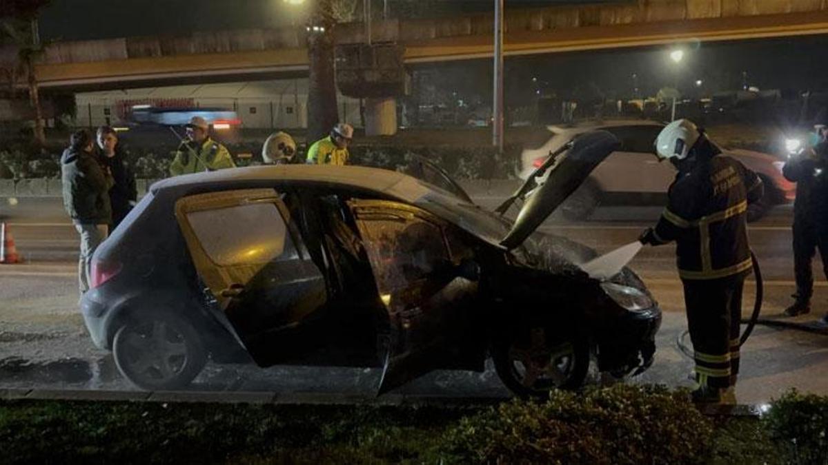 Samsun’da Seyir Halindeki Otomobil Alev Aldı: Sürücü Son Anda Kurtuldu