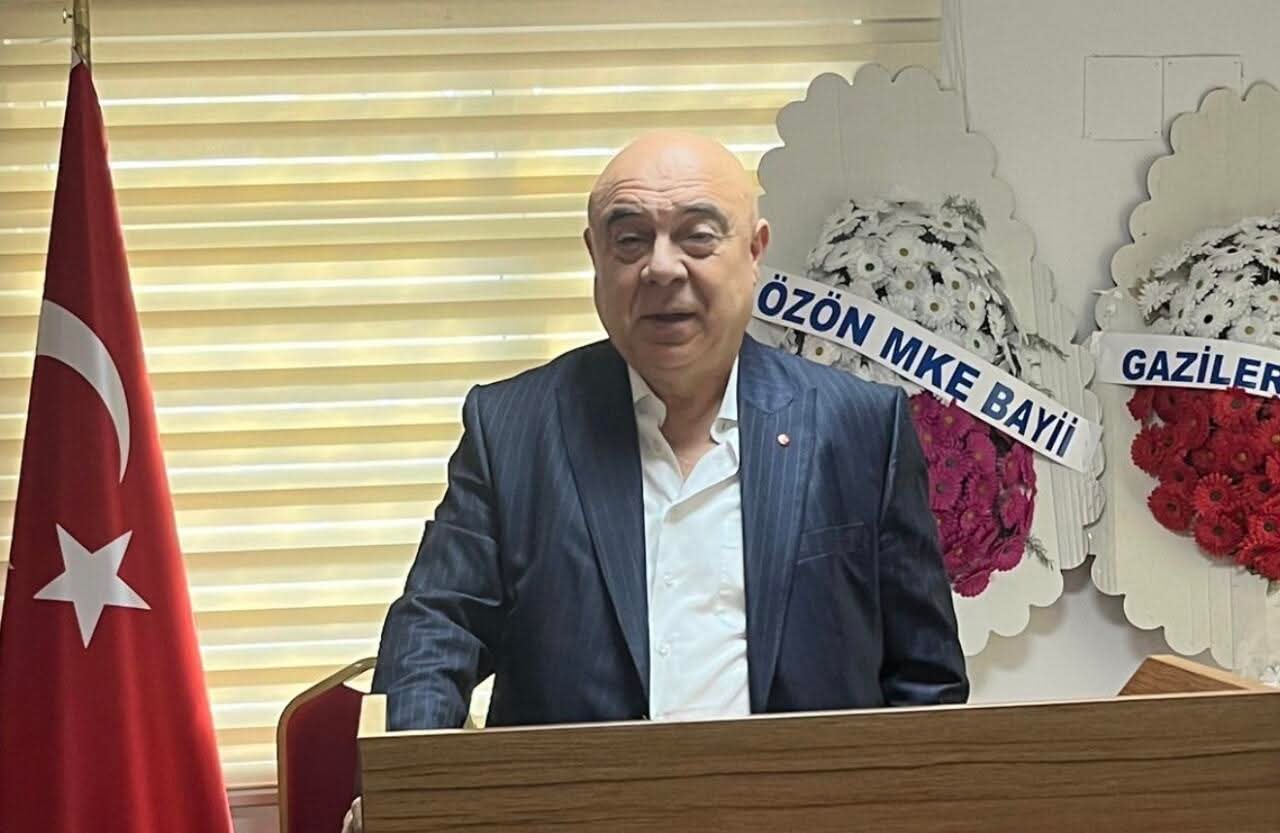 Samsun Bakkallar ve Her Çeşit Bayiler Esnaf Odası'nda Yeni Dönem: Turan Özön Başkan Seçildi