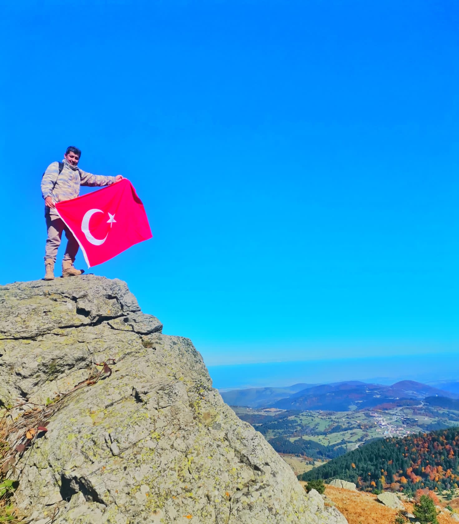 Maceraperest Soner Cumhuriyet Bayramını Zirvede Kutladı!