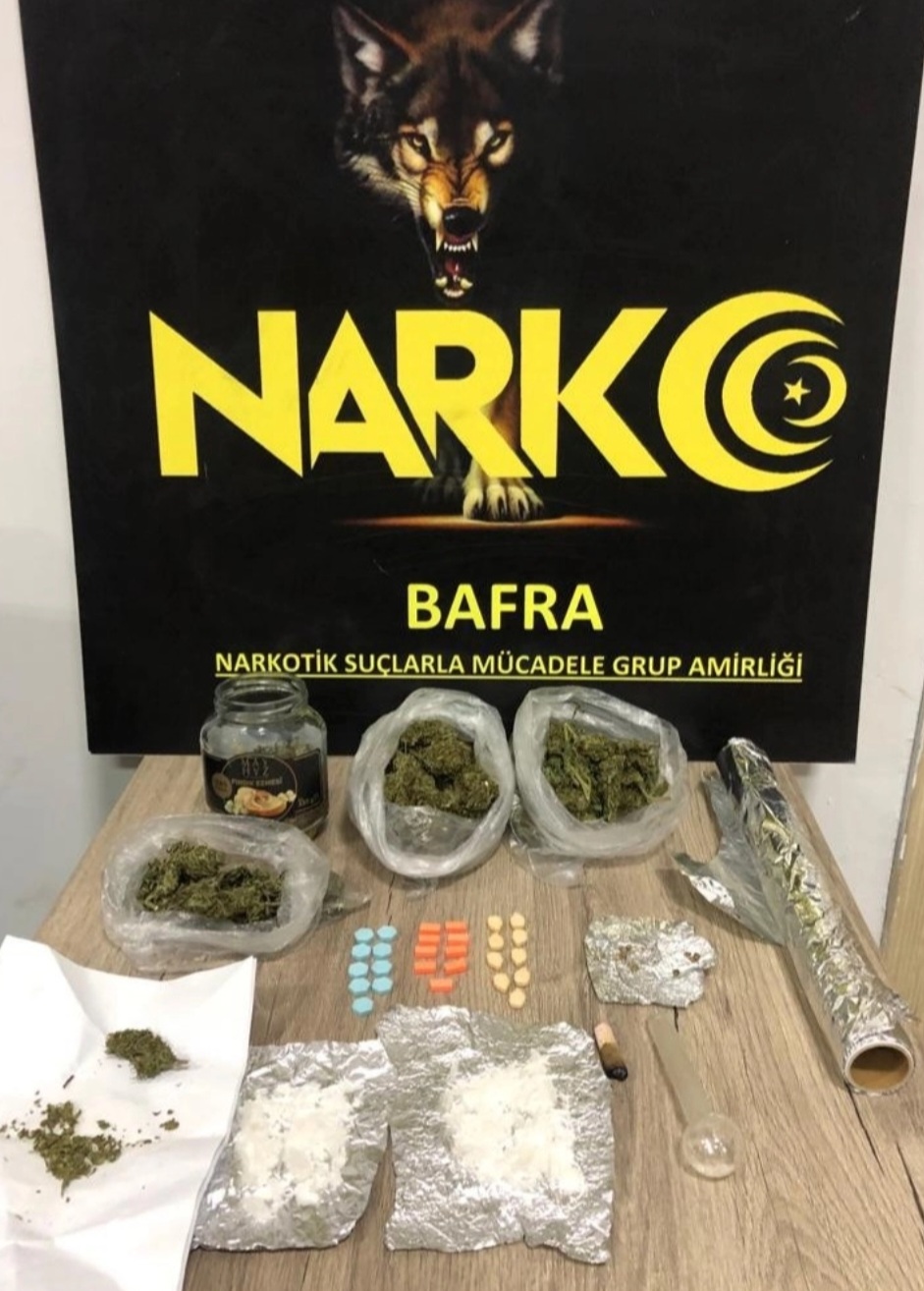 Bafra da Eve Uyuşturucu Baskını
