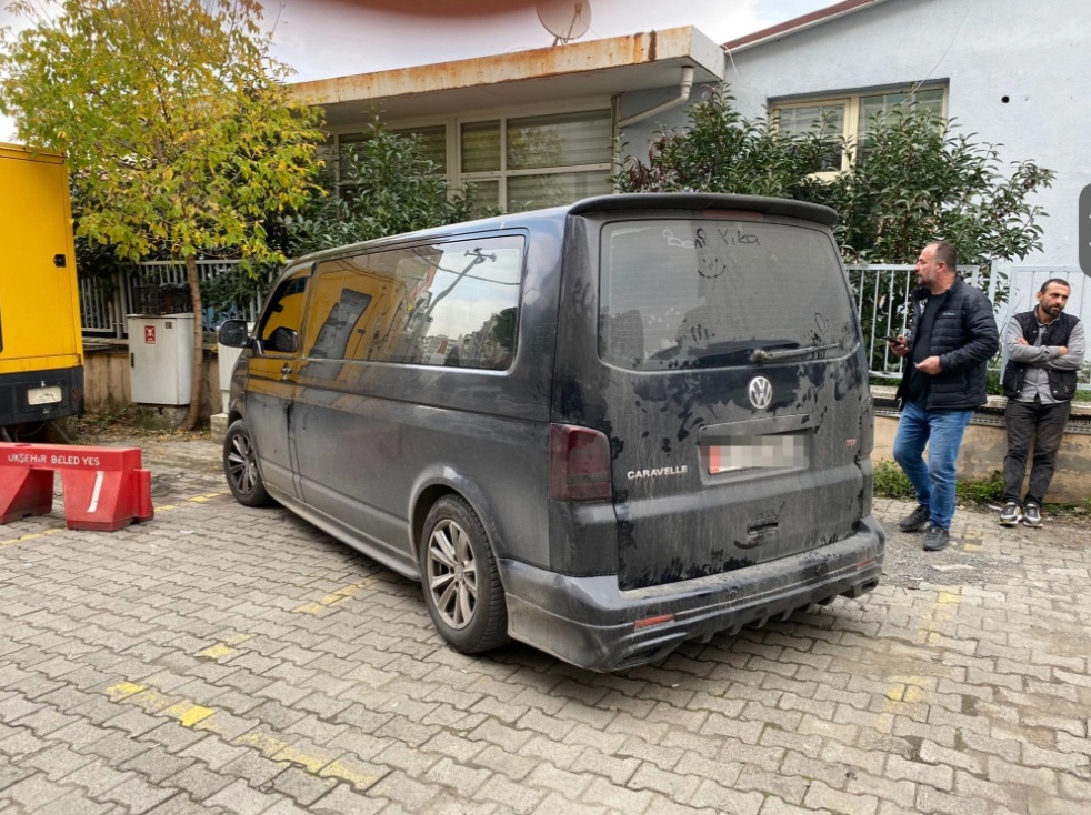Şüpheli Araçtan Cephane Çıktı 