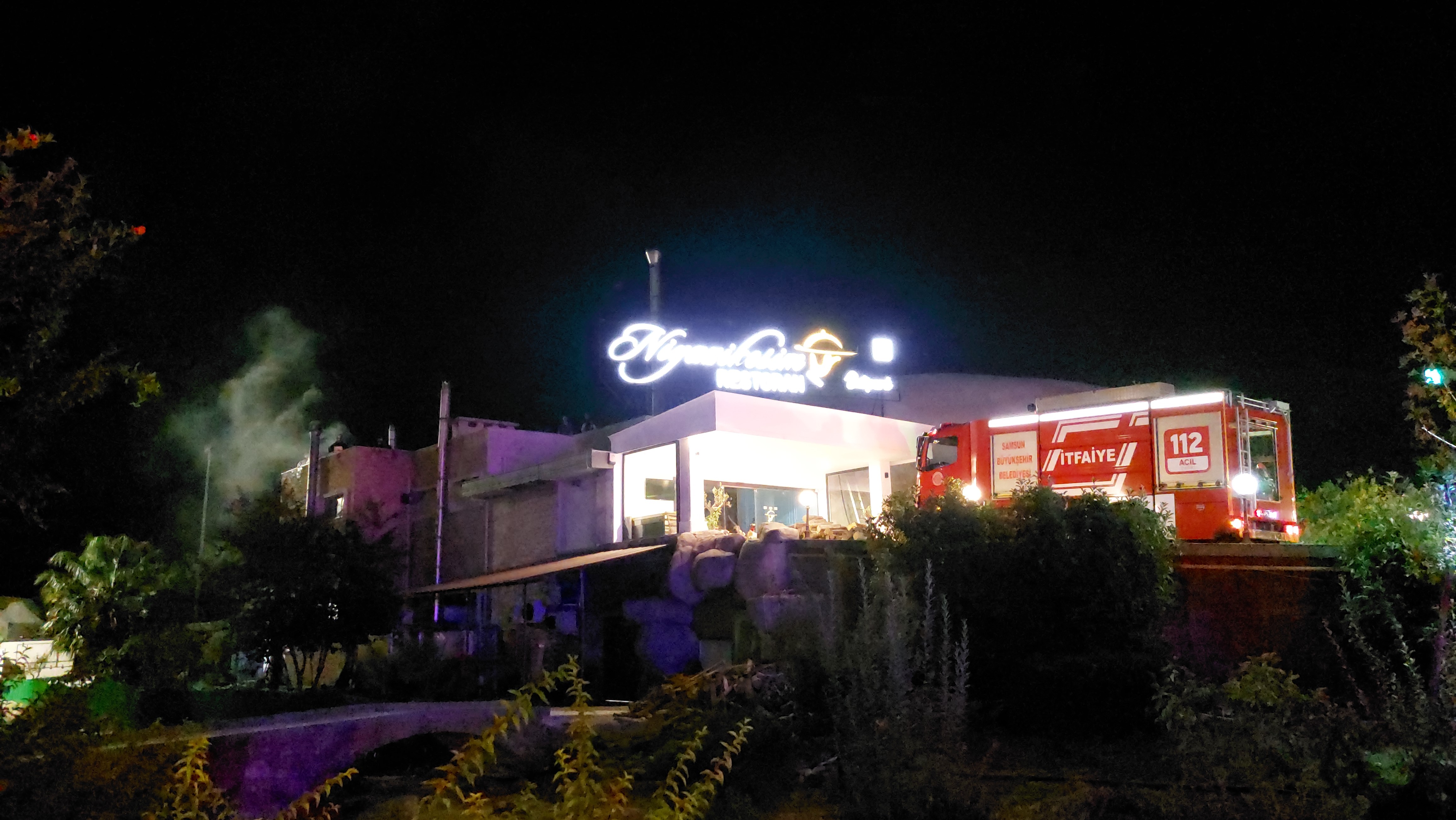 İlkadım da Restorant'da Yangın Çıktı 