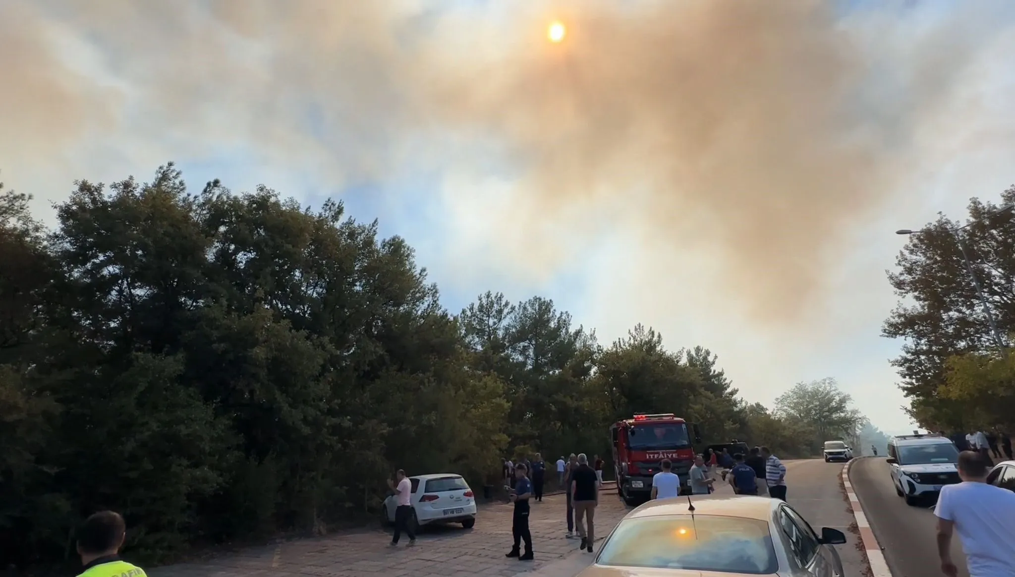 Üniversite Kampüsünde Yangın Paniği