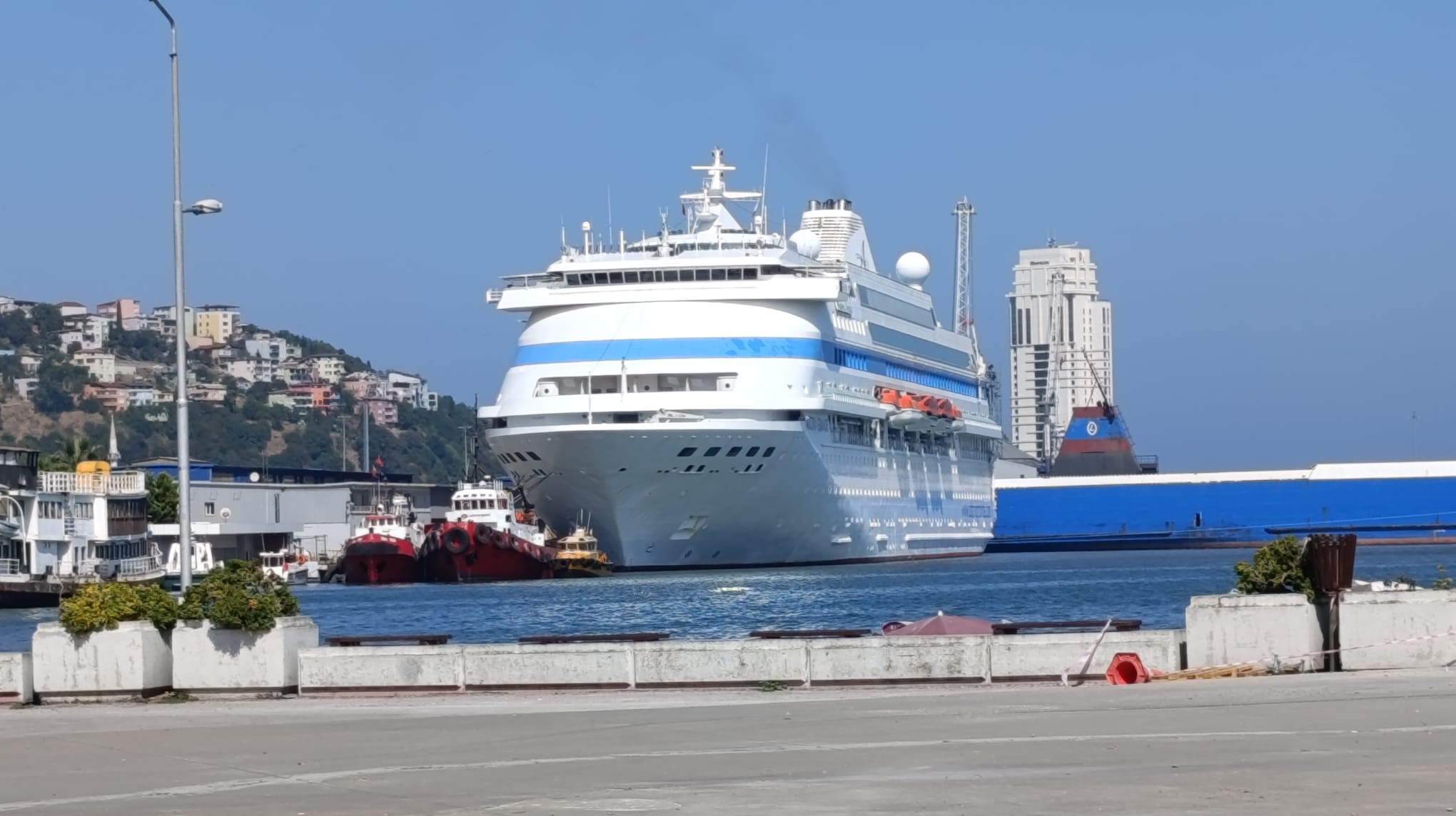 Kruvaziyer Gemi 1073 Yolcusuyla Samsun'a Geldi