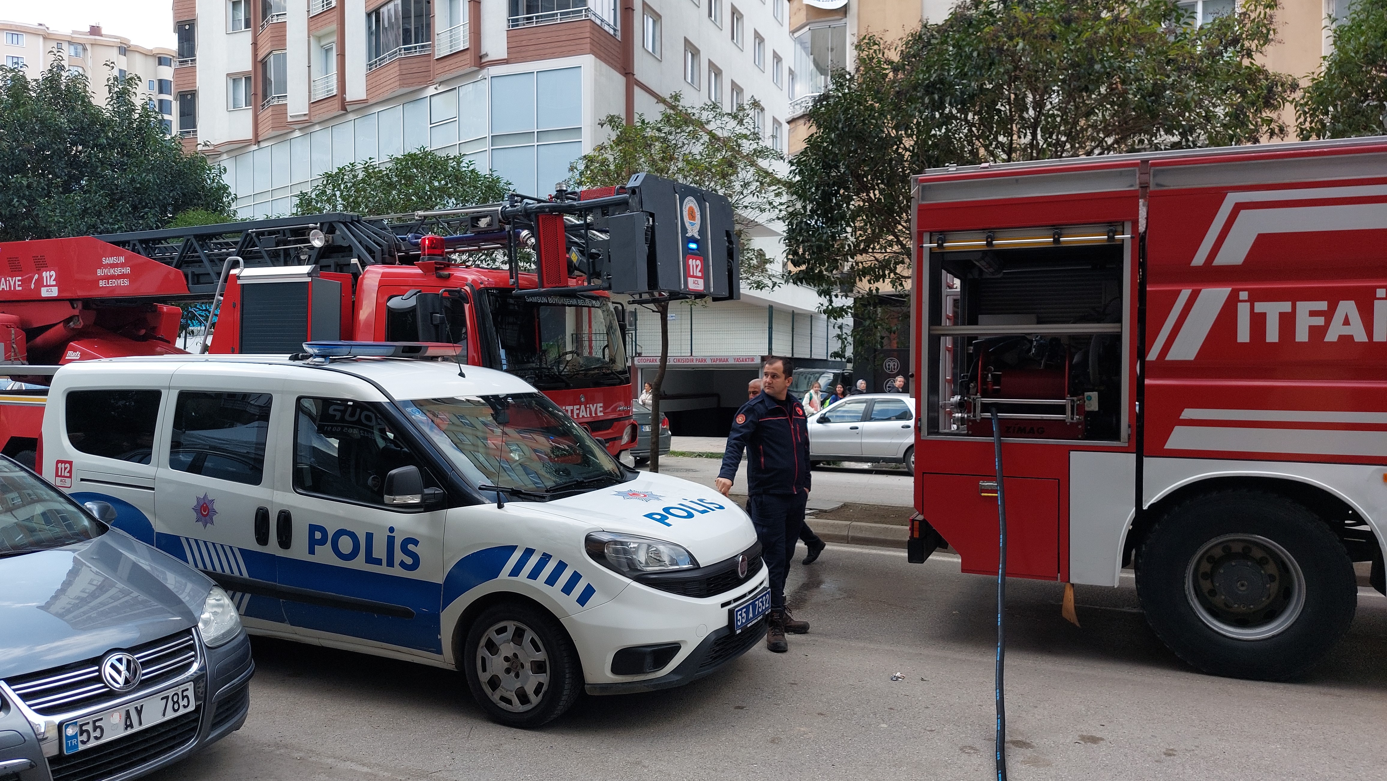 Adalet Mahallesi'nde Yangın Paniği 