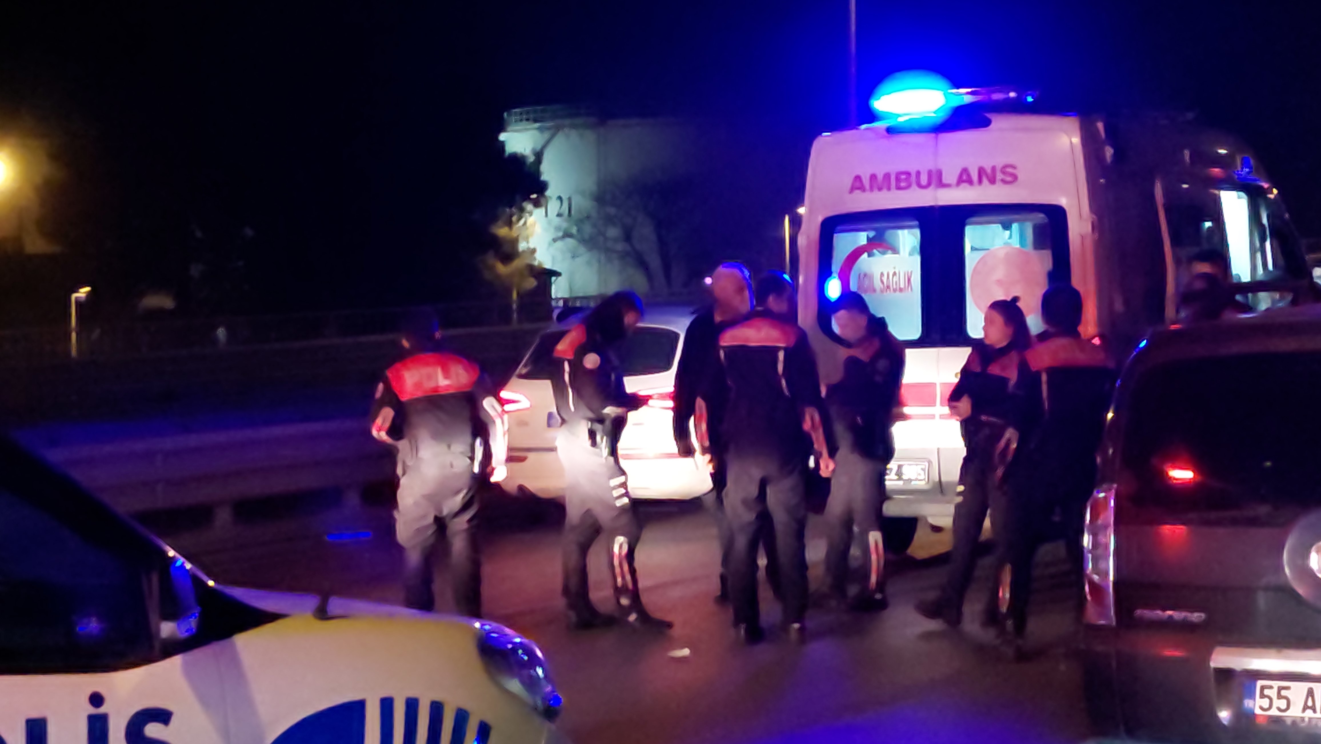 Kız Arkadaşının Annesini Öldürüp İntihar Etti
