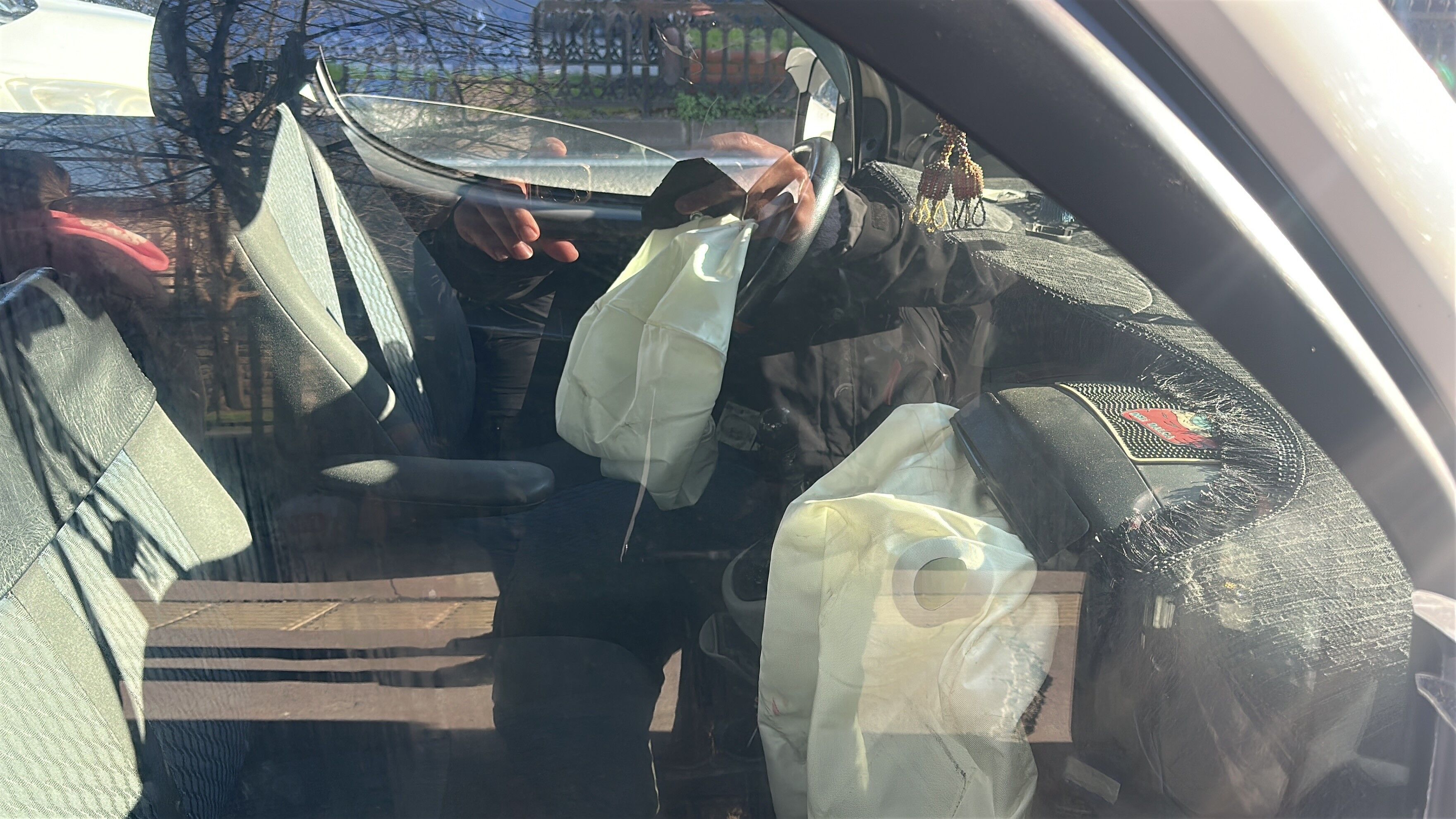 Samsun’da Dolmuş Otomobil'e Arkadan Çarptı