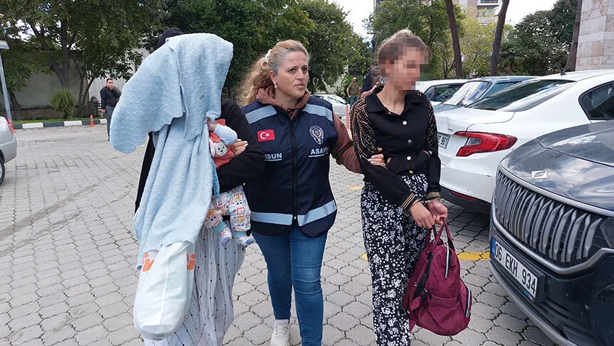 Polis Evinden Hırsızlık Yapan 2 Kadın'a Hapis Cezası