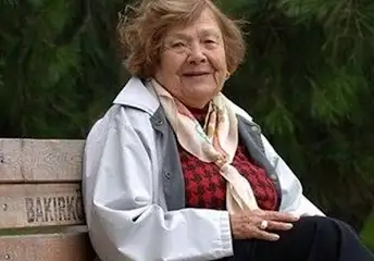 Sümer Kraliçesi Muazzez İlmiye Çığ Hayatını Kaybetti