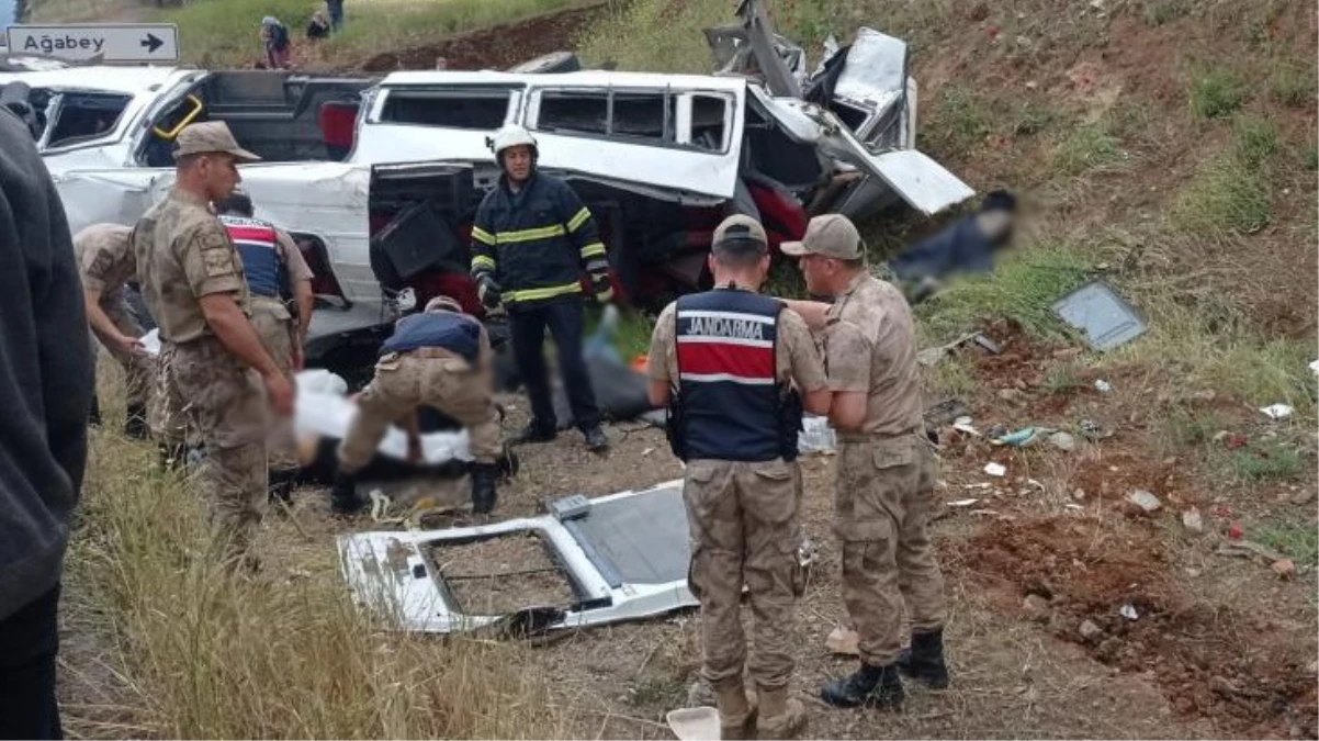 Gaziantep de Feci Kaza : 8 Ölü 11 Yaralı 