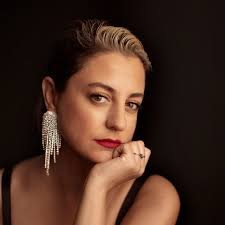 Dilek Türkan-Vuslatın Başka Alem