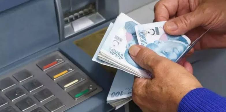 ATM'lerde Para Çekme Limiti Arttırıldı