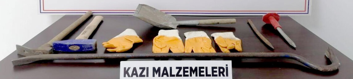Kaçak Kazı Yapan Kişiler Suçüstü Yakalandı 