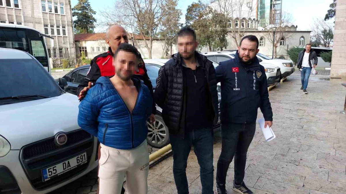 Yanında ki Kişiyi Vurarak Yaraladı