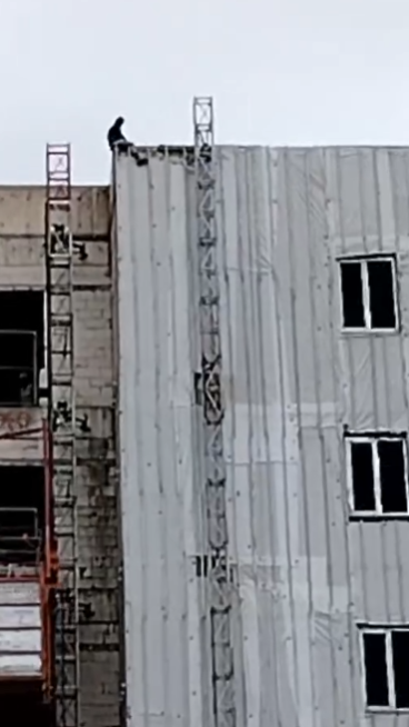 Tekkeköy Devlet Hastanesi İnşaatında Ücret Krizi: İşçiler İntihar Girişiminde Bulundu 