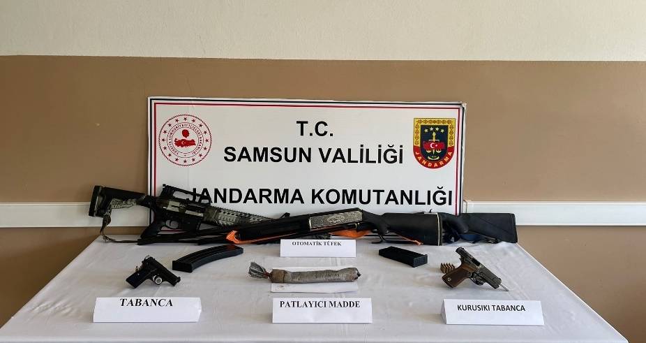 Samsun'da Jandarmadan Eş Zamanlı Operasyonu 